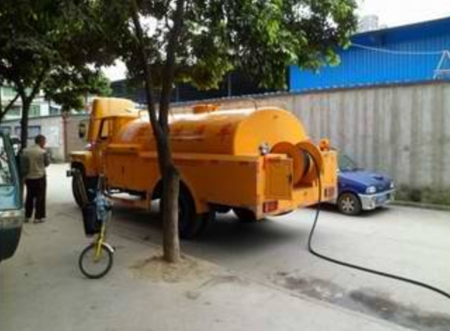 ������ѹ��ͨ