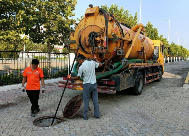 ���̰���