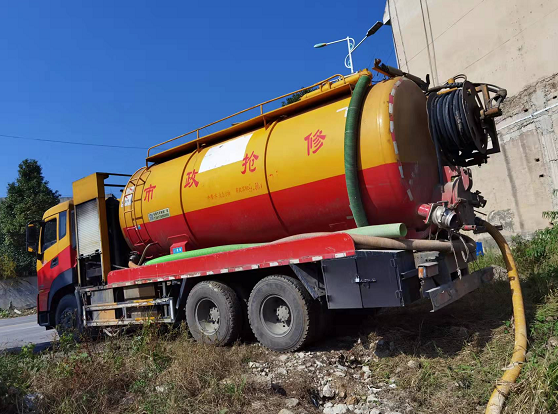 ���̰���