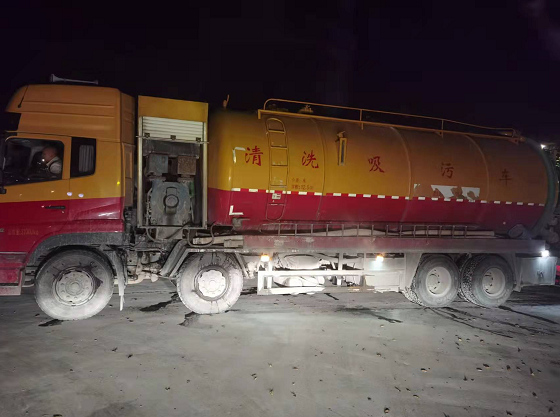 ���̰���