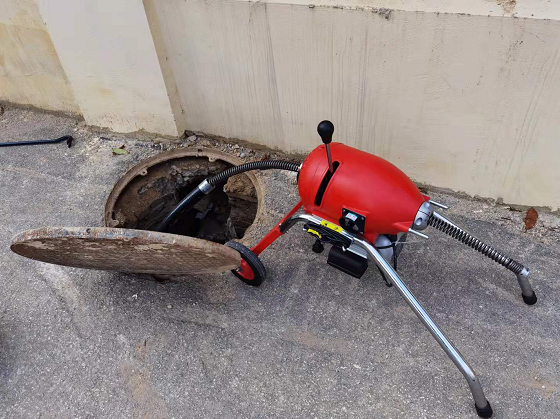 ���̰���